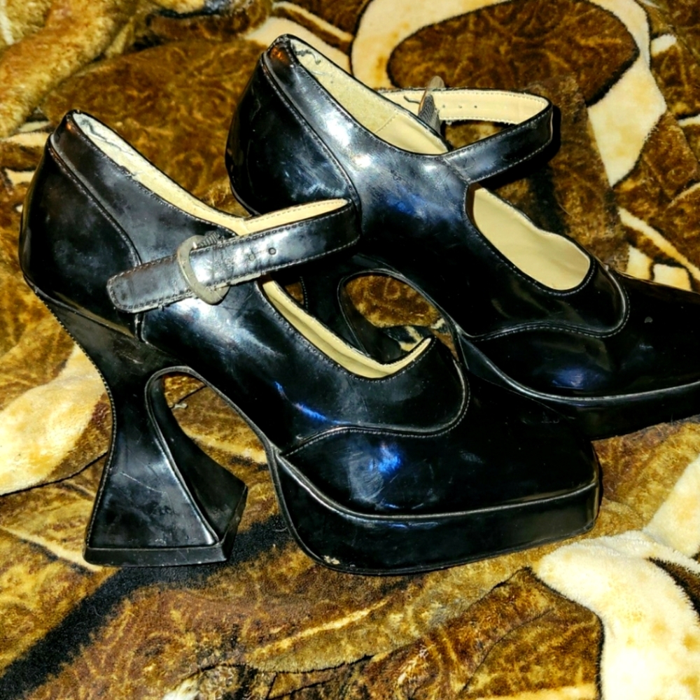 Demonia bat witch heels